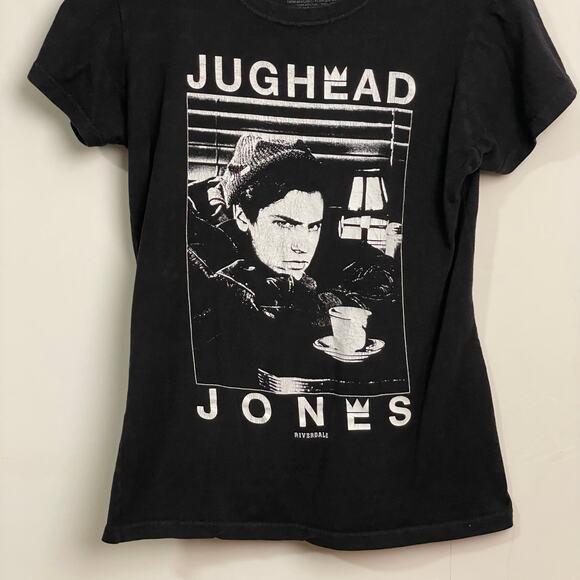 Hot Topic L RiverDale short sleeve graphic t-shirt Jughead Jones Archie comics - Picture 3 of 7